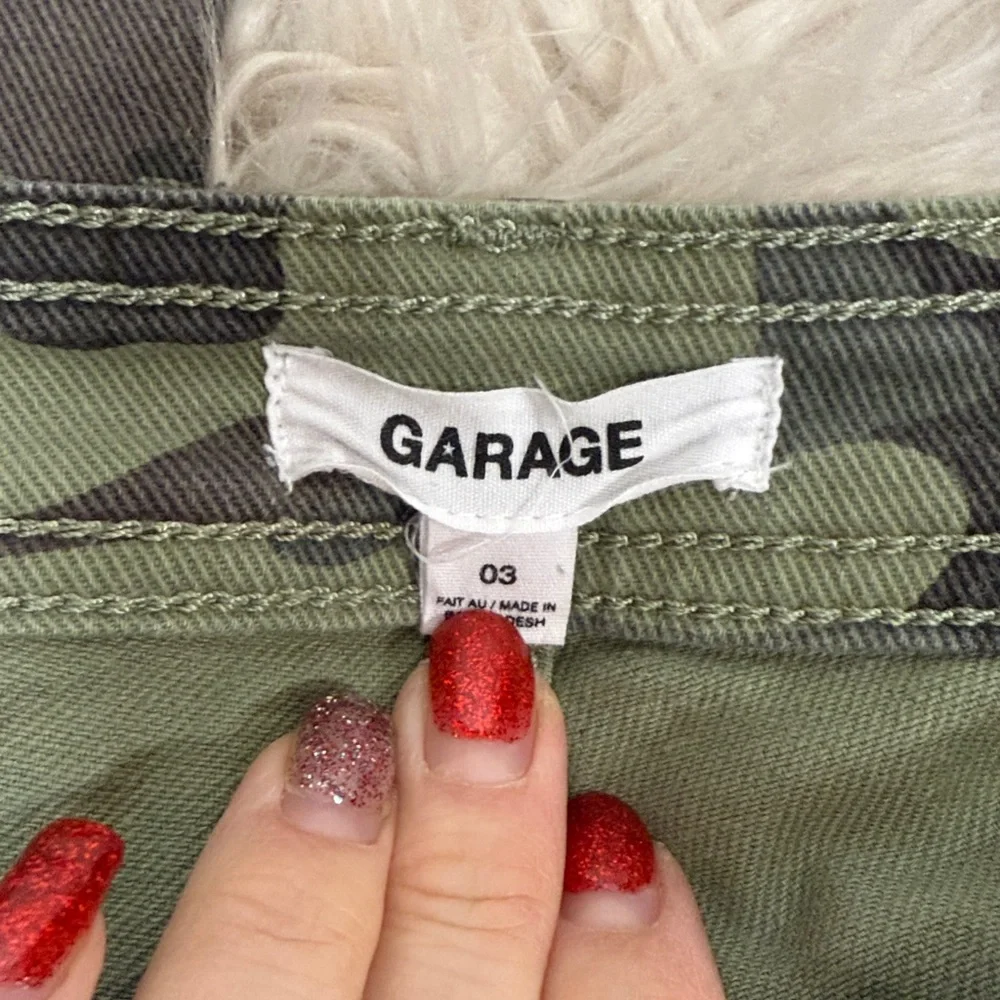 Garage Jeans - Picture 3 of 5